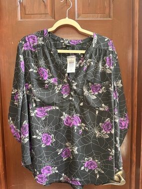 torrid harper Black Blouse with Purple Rose & Spiderweb Print